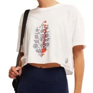 NWT free people movement cropped tee with giant logo